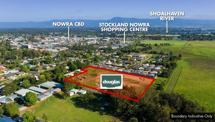 nowra-119_douglas_st-aerial-image-2200x1238